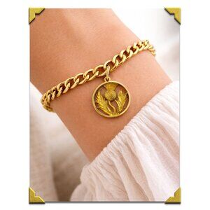 Alabaster & Wilson Vintage 9K Gold Scottish Thistle Pendant Charm Openwork Round